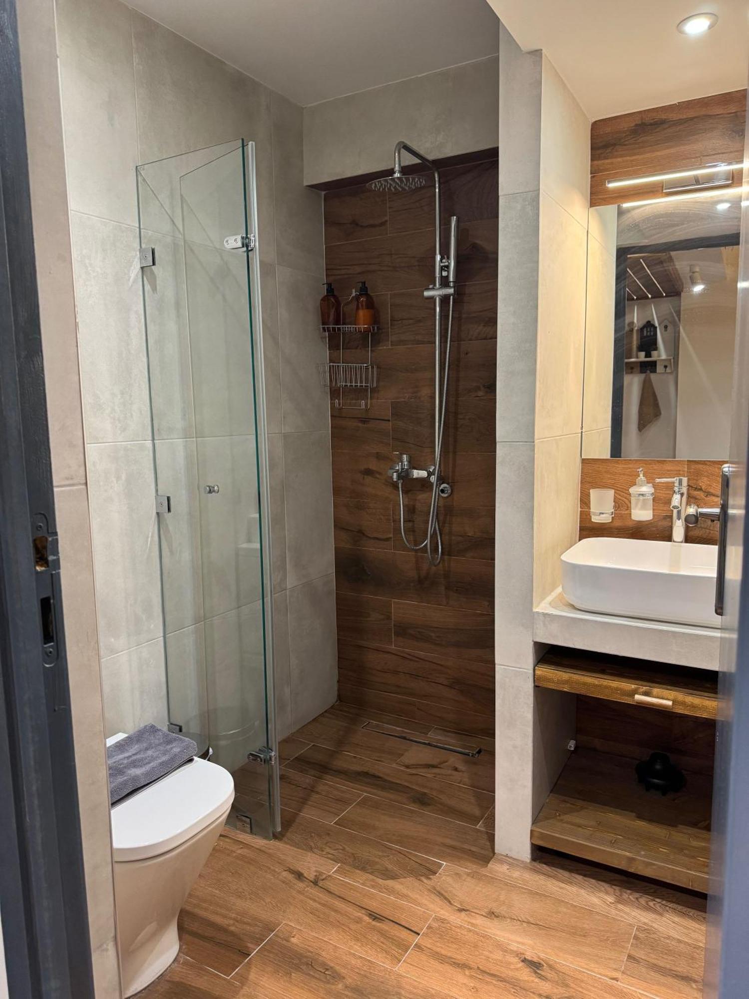 Haris 302 Apartment By Vpn Accomodation Ateny Zewnętrze zdjęcie